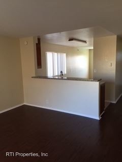 Foto del edificio - 4452 W 137th St