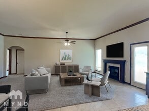 Building Photo - 3412 Valley Hollow