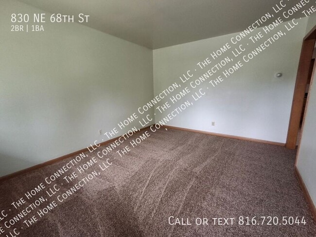 Building Photo - 830 NE 68th St