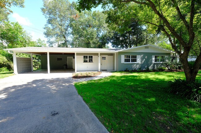Building Photo - 626 Holland Ave