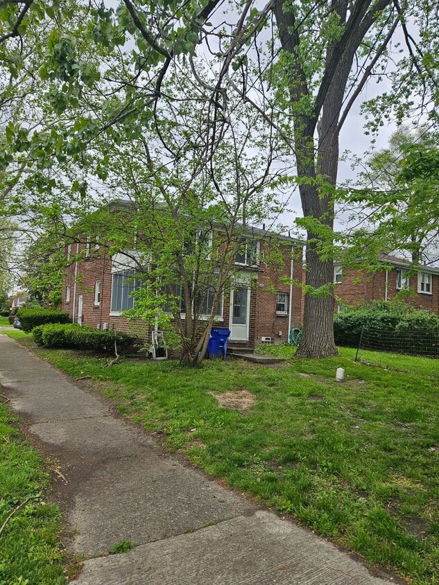 14445 Curtis St, Detroit, MI 48235 House Rental in Detroit, MI