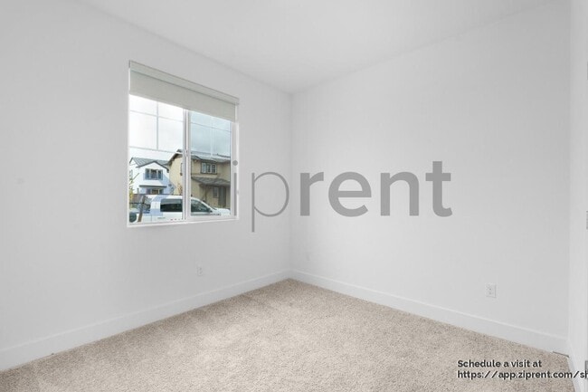 Building Photo - 4785 Happy Hallow Dr