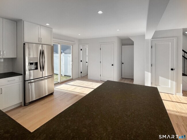 Foto del edificio - 59 Vitti St