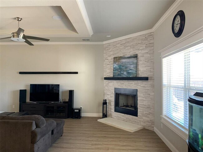 Foto del edificio - 6610 Longbranch Way