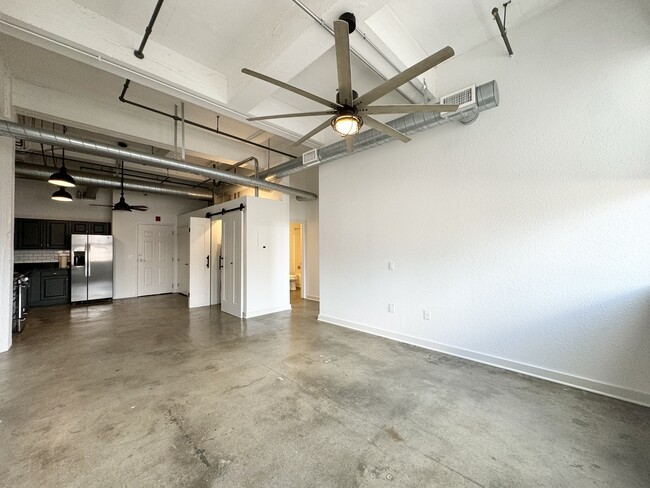 Building Photo - 1535 Walnut St