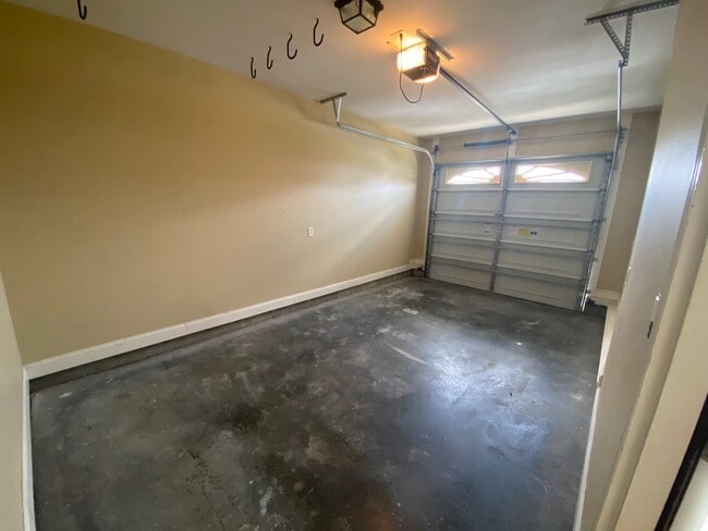 Photo - 1936 Cambria Dr House