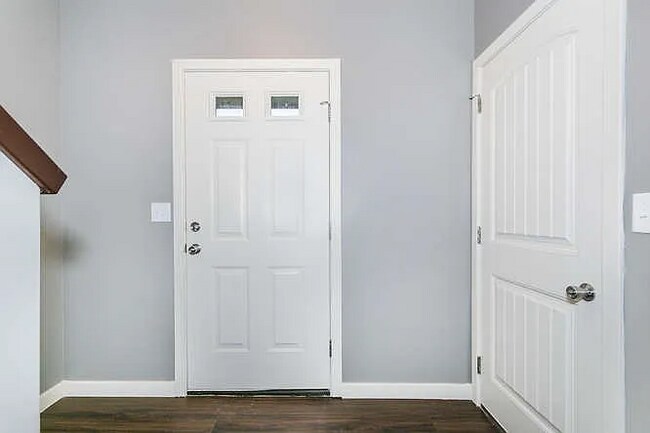 Building Photo - 1218 S Longford St