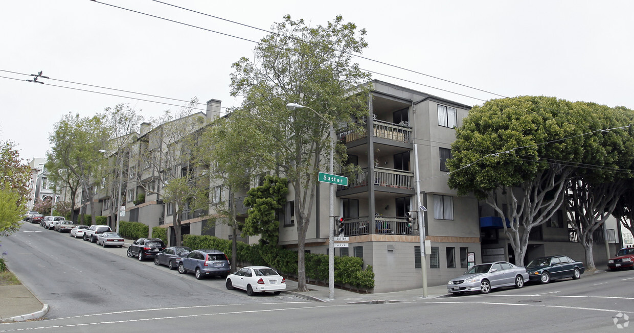 Primary Photo - Sakura Apartments