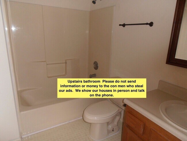 Foto del edificio - 609 Windcrest Dr