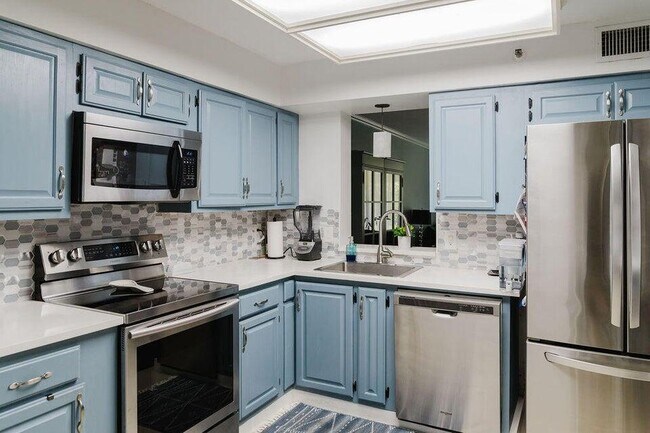 Foto del edificio - 4550 NW 18th Ave
