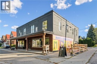 Building Photo - 132 Ahrens St W