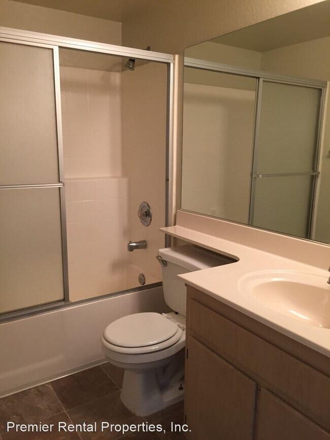 Building Photo - 3928 Illinois St