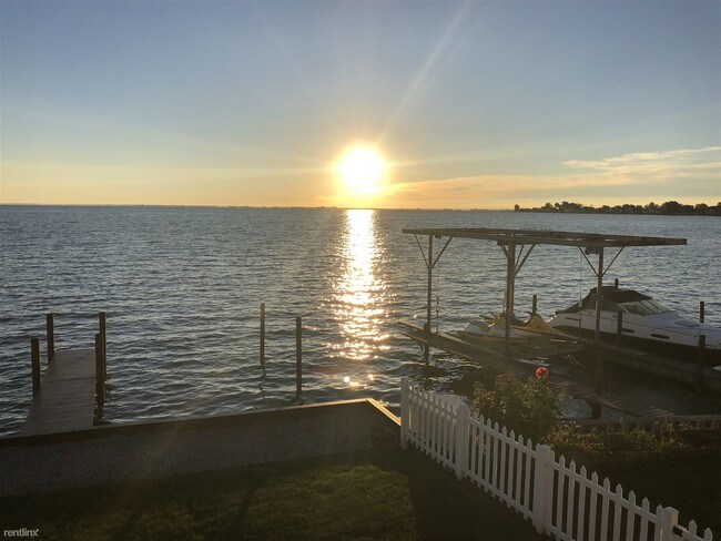 Building Photo - 41520 Conger Bay Dr