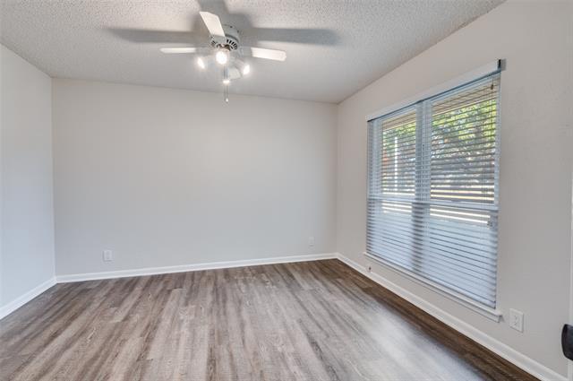 Foto del edificio - 1902 Green Meadow Ct