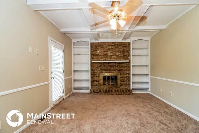 Foto del edificio - 8105 Thornwood Rd