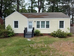 Building Photo - 1416 Rosewood Ave