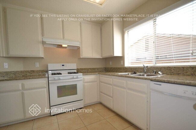 Foto del edificio - 7775 Whitewood Dr