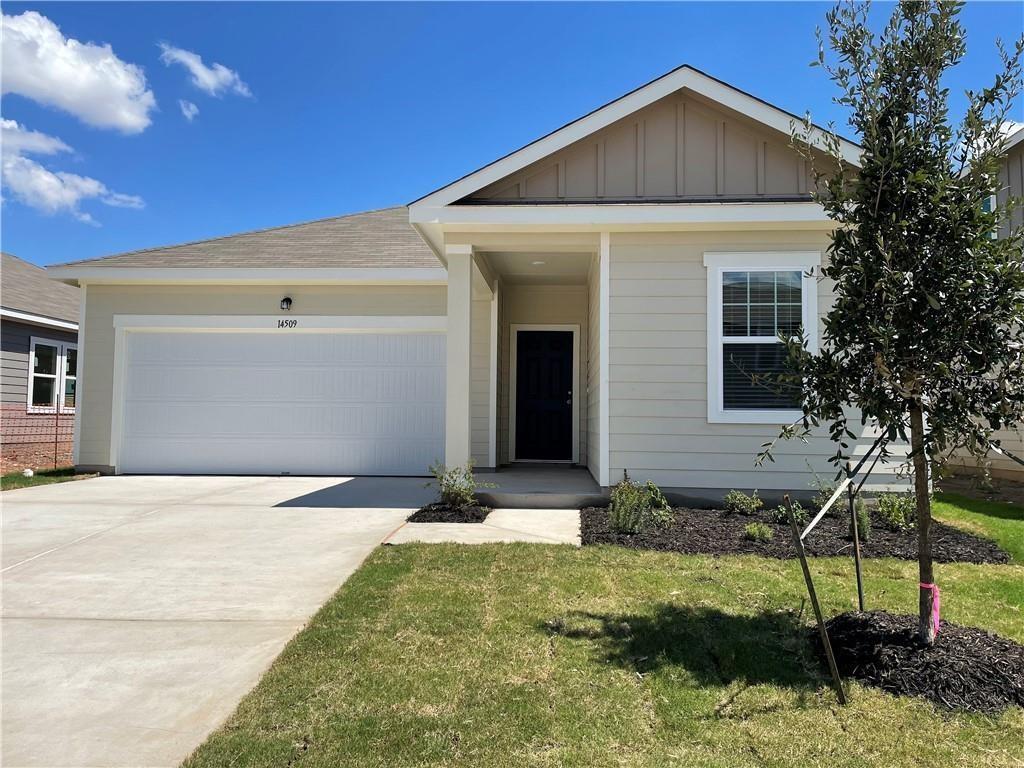 Foto principal - 14509 Shooter McGavin Dr