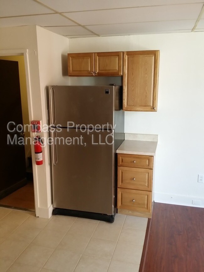Building Photo - $850 - 3 Bed, 1 Bath - Coatesville