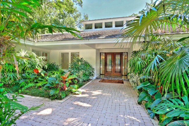 Building Photo - 4685 SW 74th St