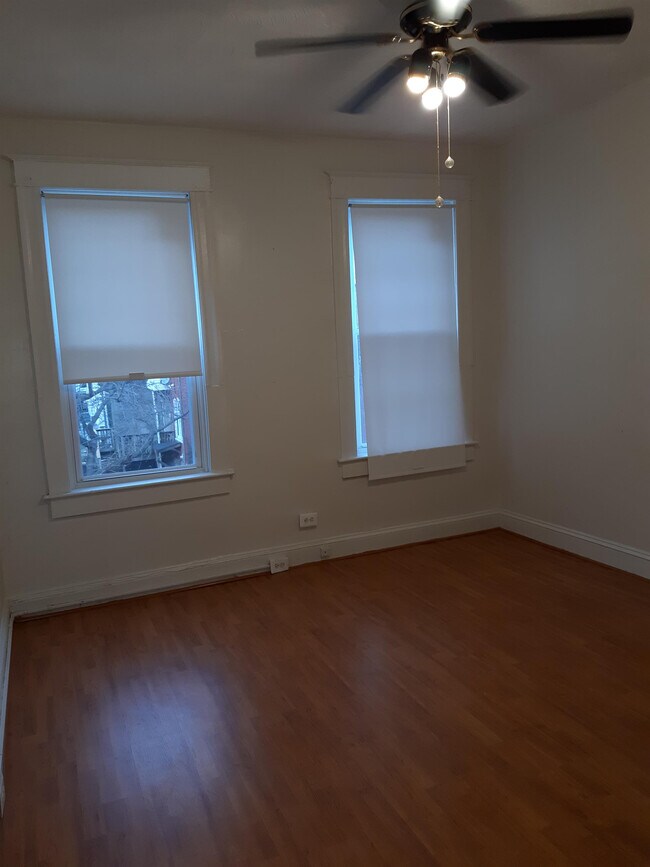 Foto del edificio - 3925 W Mulberry St