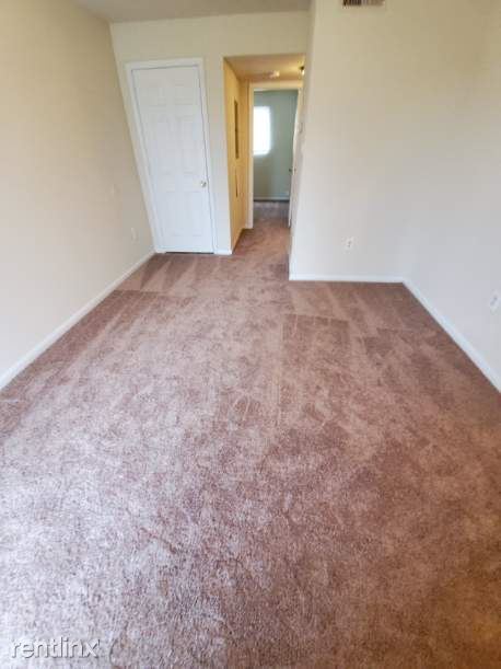 Foto del edificio - 2 br, 1 bath  - 1822 Williamsburg Rd
