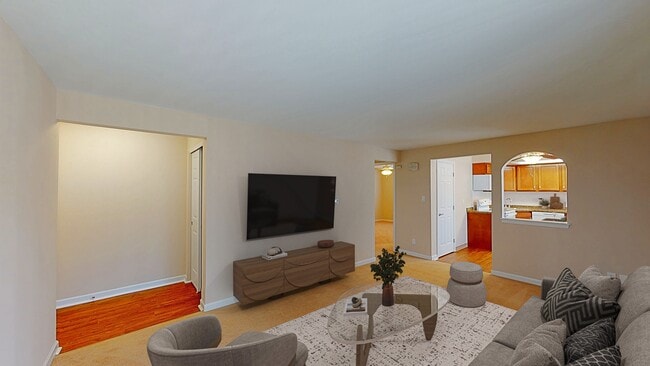 Building Photo - Armor Heights