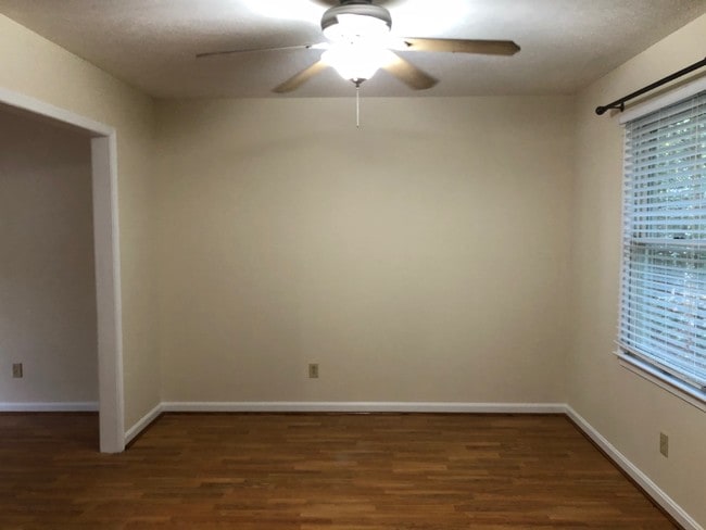 Building Photo - 21113 Arbor Ct