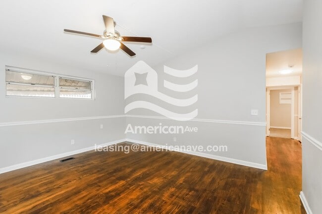 Building Photo - 2406 Bass Ave