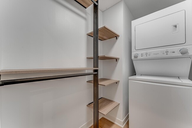 Building Photo - Lumen Luxury Lofts