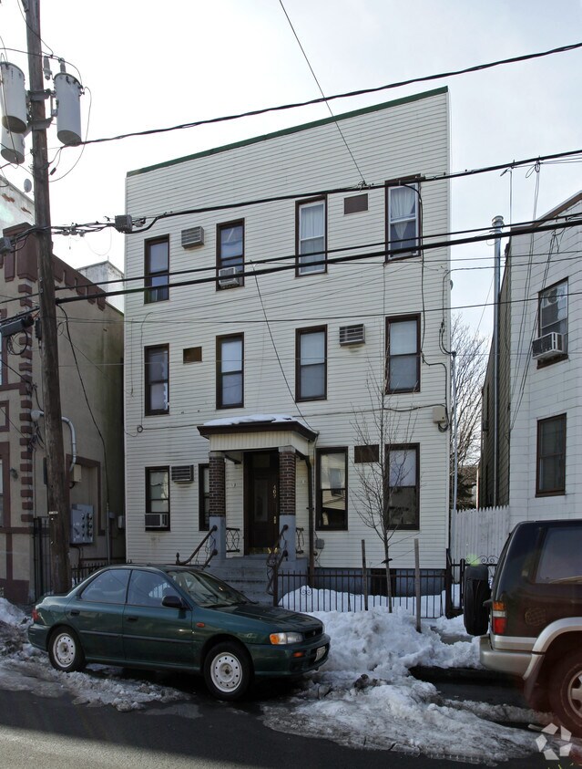 Primary Photo - 409 59th St