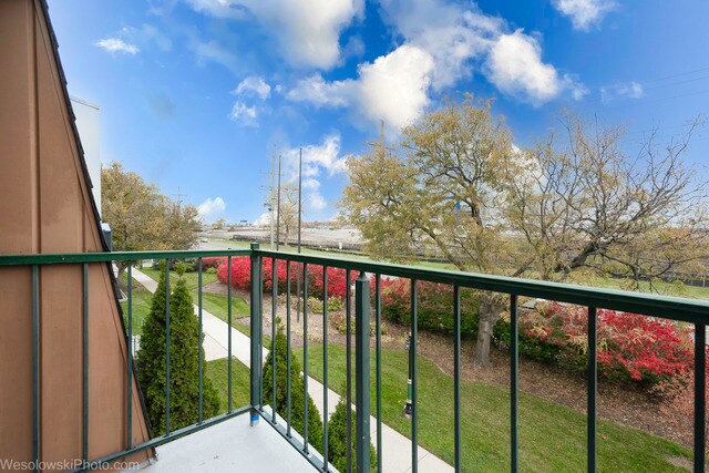 Foto del edificio - 3222 Sanders Rd