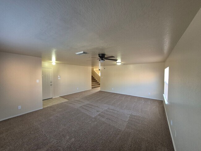 Foto del edificio - 5302 Reiter Pass