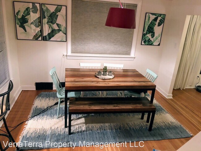 Foto del edificio - 2 br, 2 bath House - 207 12th Ave E