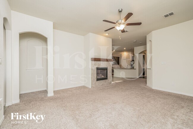 Building Photo - 805 Joaquin Wy