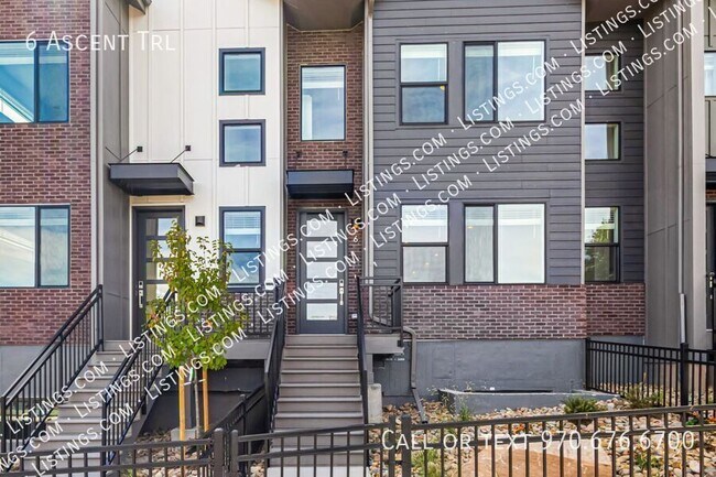 Building Photo - 9200 E Mineral Ave