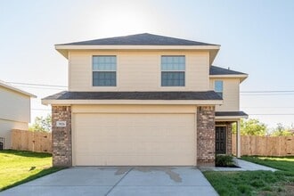 Building Photo - 5026 War Horse Dr