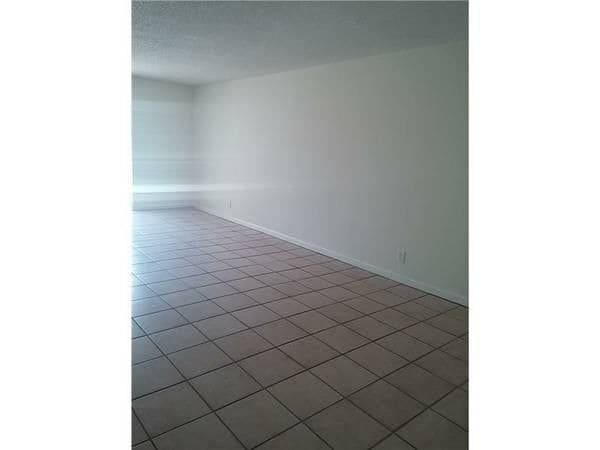 Building Photo - 1307 Partridge Close