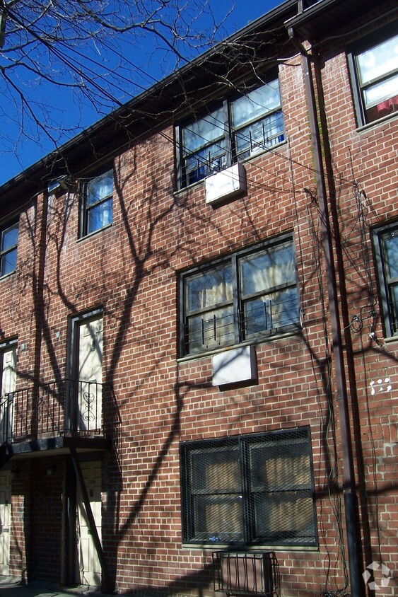 Primary Photo - New Central Manor