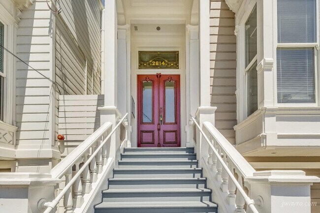Building Photo - 2614 California St
