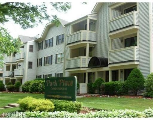 Building Photo - 2 br, 2 bath  - 1210 Vfw Pkwy Apt 5