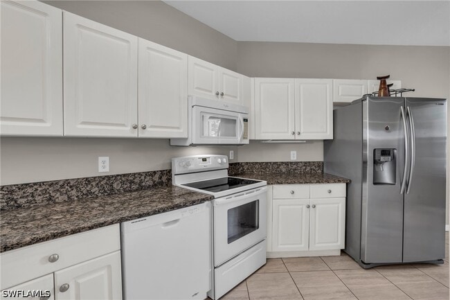 Building Photo - 6560 Huntington Lakes Cir