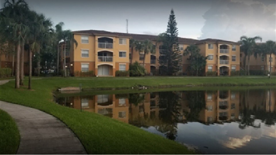 9635 NW 1st Ct, Pembroke Pines, FL 33024 House for Rent in Pembroke Pines, FL