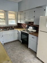 Building Photo - 41 Park St