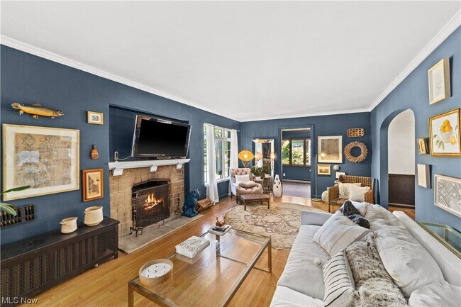 Building Photo - 3361 Dorchester Rd