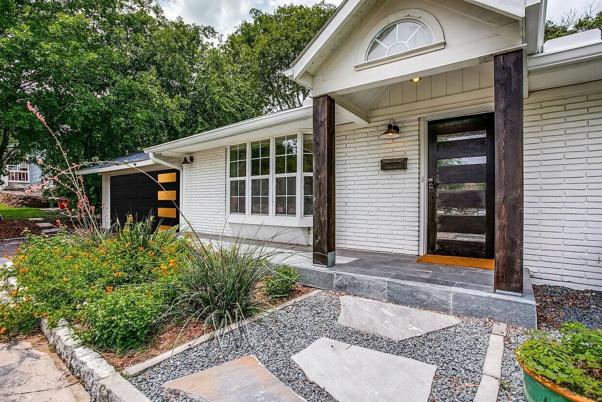 Foto principal - 433 Rittiman Rd