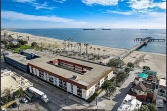 Building Photo - 3939 E