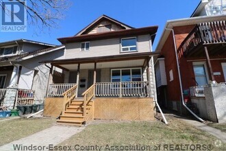 Building Photo - 266 Belleview Ave