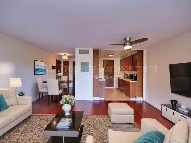 Building Photo - 938 Lea Dr