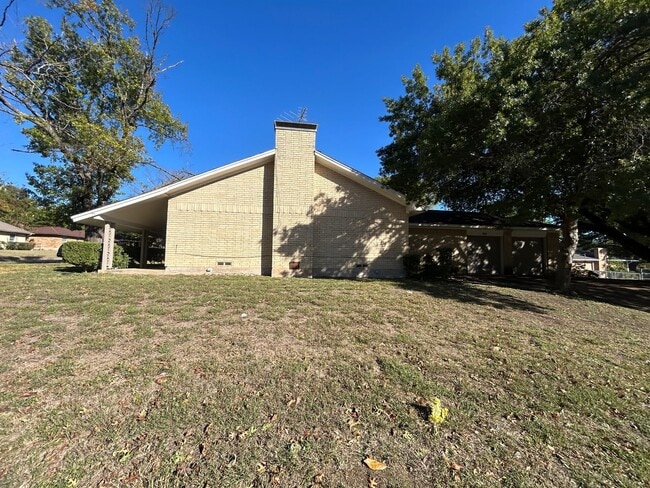 Foto del edificio - 950 Magnolia Ln